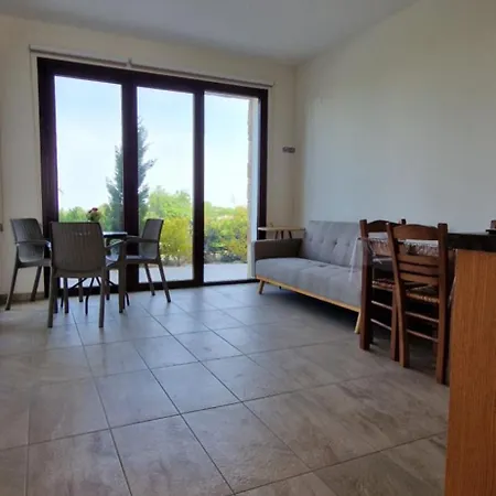 Daniel's Apartmán Paphos