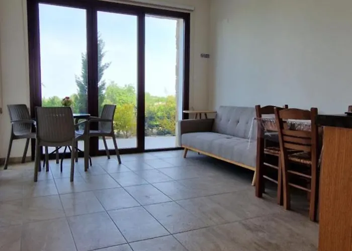 Daniel's Daire Pafos