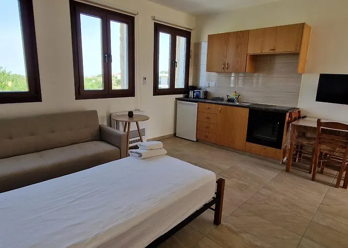 Daniel's Daire Pafos