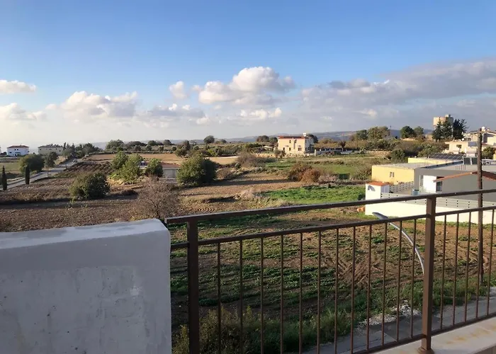 Daniel's Apartment Paphos